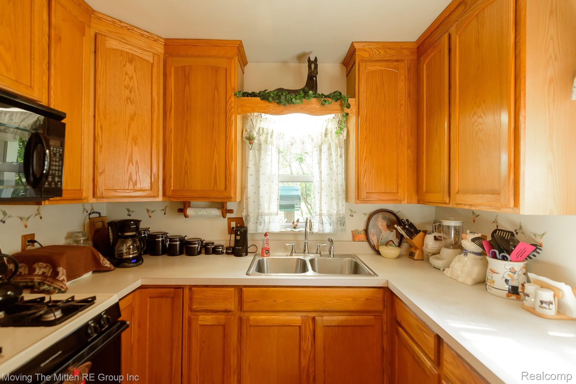 12956 Rawsonville Road Belleville, MI 48111 - Photo 21 of 67 23.jpg