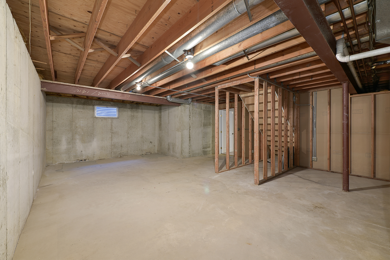 1479 West Shire Circle Inverness, IL 60067 - Photo 15 of 19 a view of empty room with wooden walls