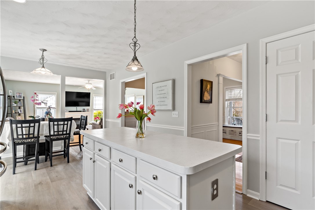 21 River View Road Narragansett, RI 02882 - Photo 11 of 38