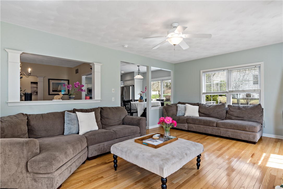 21 River View Road Narragansett, RI 02882 - Photo 16 of 38