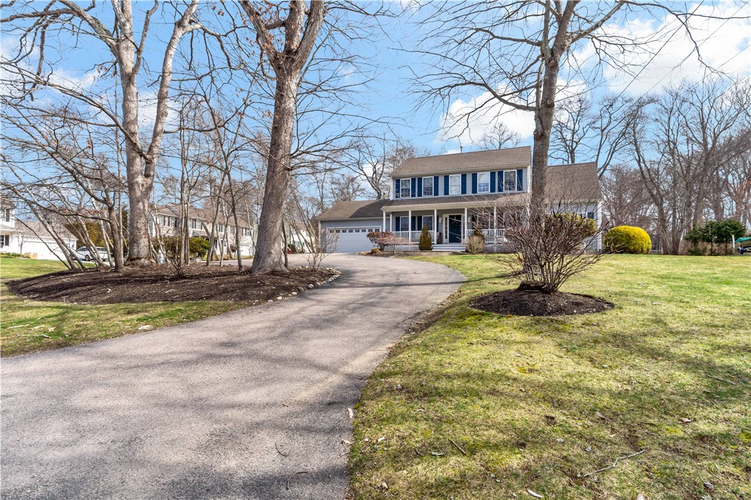 21 River View Road Narragansett, RI 02882 - Photo 2 of 38