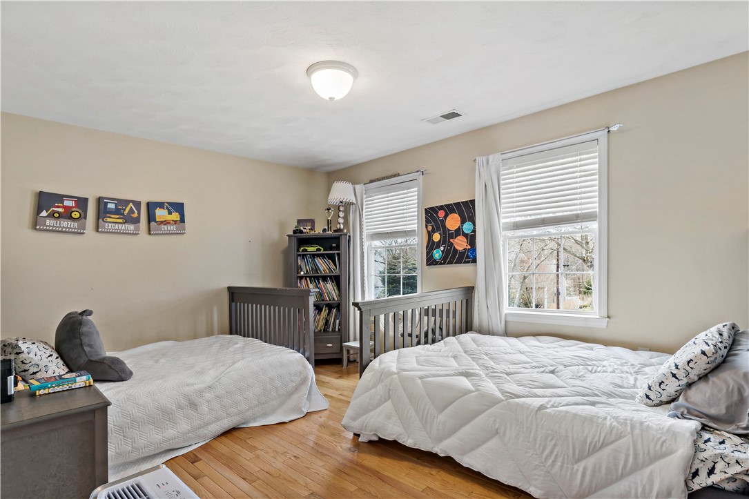 21 River View Road Narragansett, RI 02882 - Photo 28 of 38