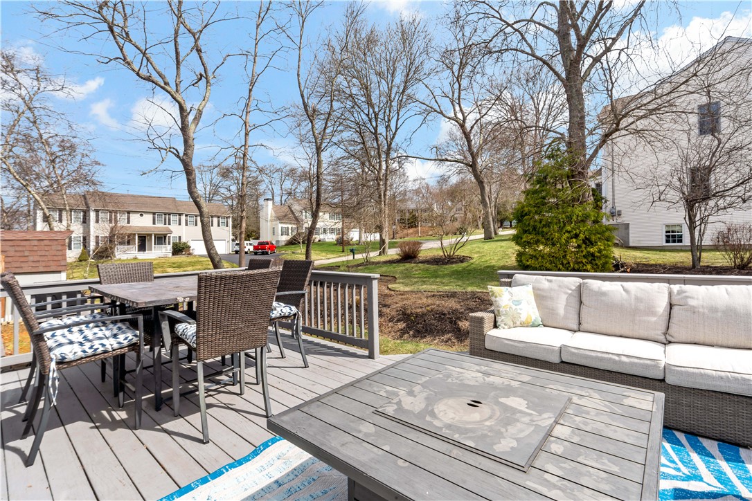 21 River View Road Narragansett, RI 02882 - Photo 34 of 38