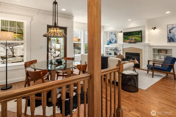 $988,880 | 1406 North 38th Street, Seattle, WA 98103