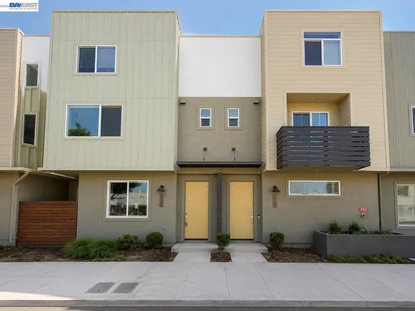 $667,500 | 977 24th Street, Oakland, CA 94607