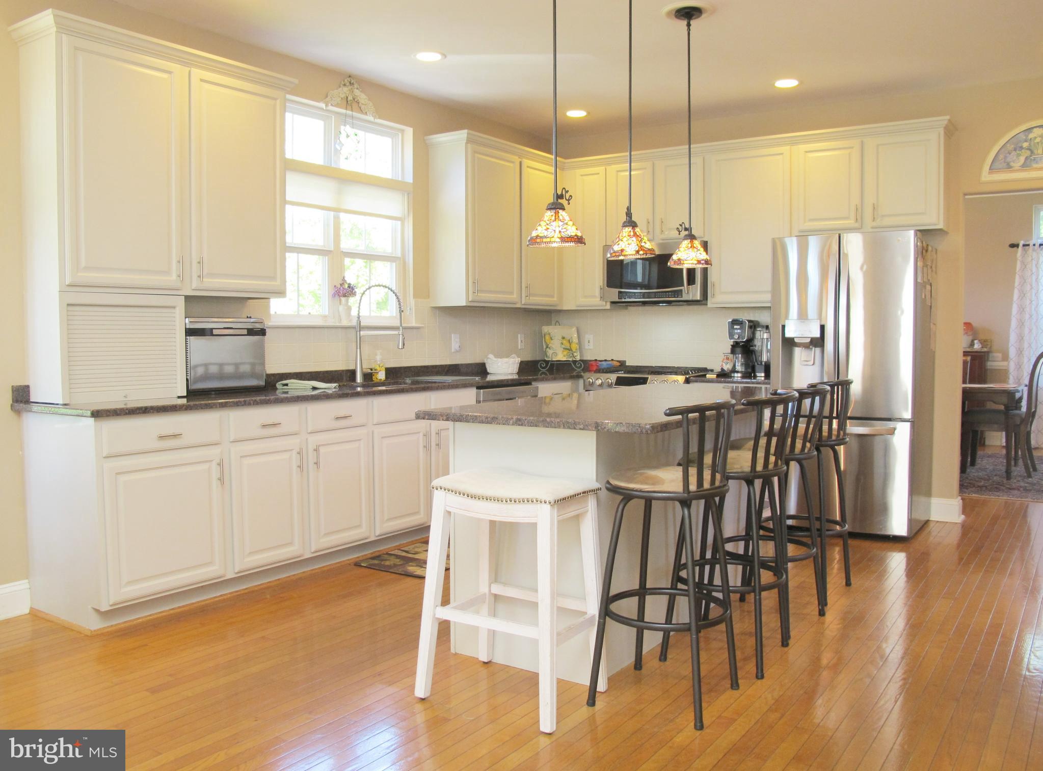 2 Frost Road Cinnaminson, NJ 08077 - Photo 15 of 41 Gourmet Kitchen