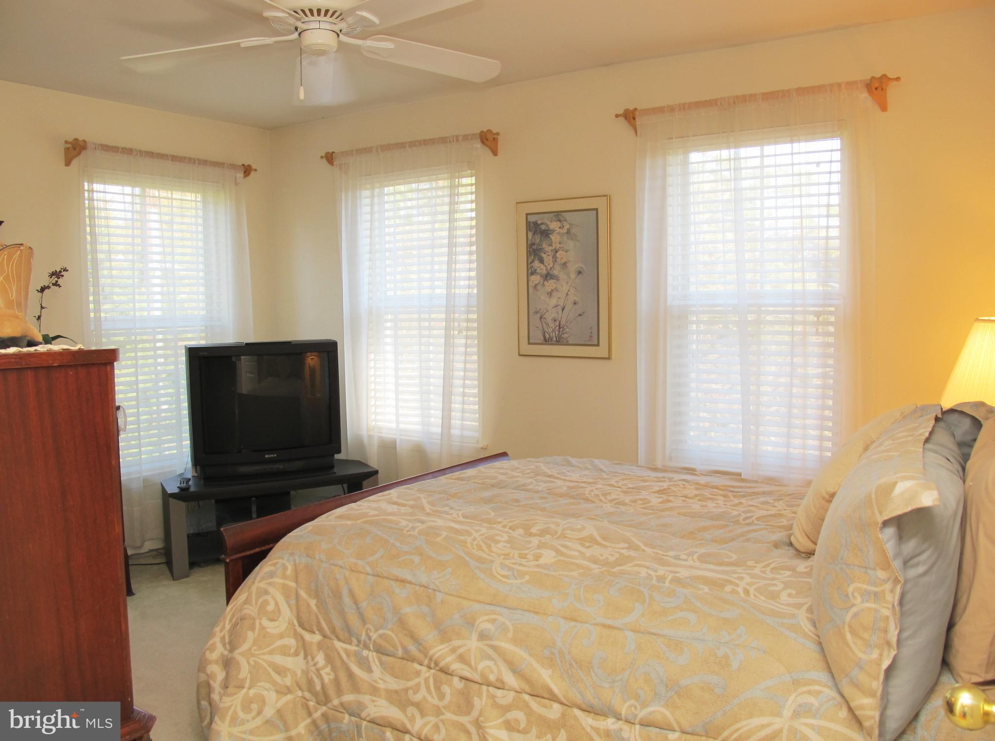 2 Frost Road Cinnaminson, NJ 08077 - Photo 31 of 41 Bedroom #2