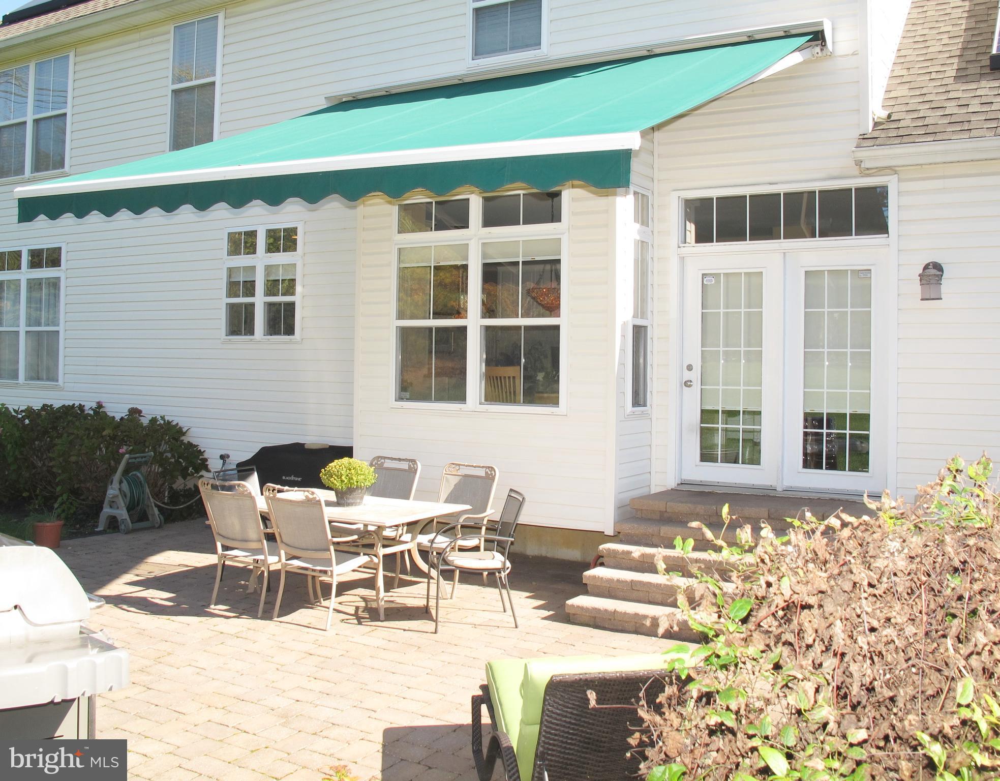 2 Frost Road Cinnaminson, NJ 08077 - Photo 39 of 41 Awning