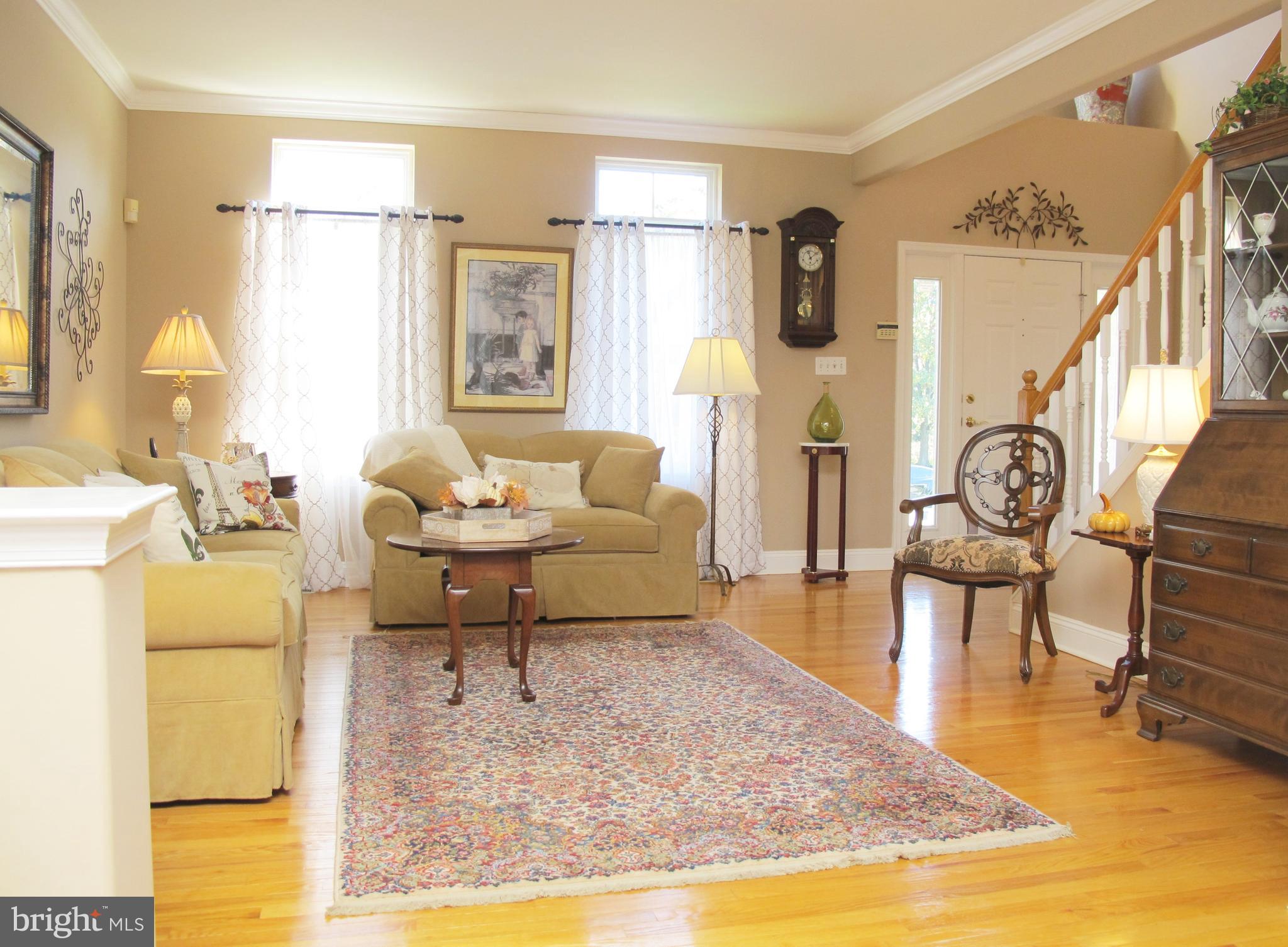 2 Frost Road Cinnaminson, NJ 08077 - Photo 9 of 41 Living Room