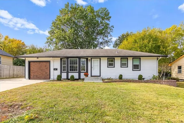 $265,000 | 13508 Belmead Avenue, Grandview, MO 64030