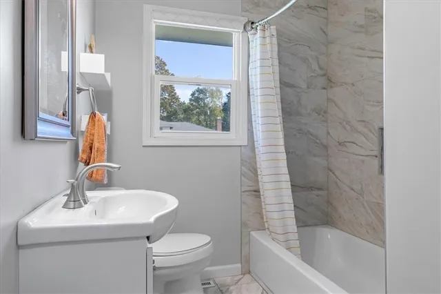 $265,000 | 13508 Belmead Avenue, Grandview, MO 64030