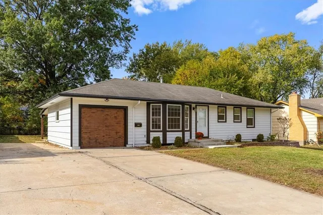 $265,000 | 13508 Belmead Avenue, Grandview, MO 64030