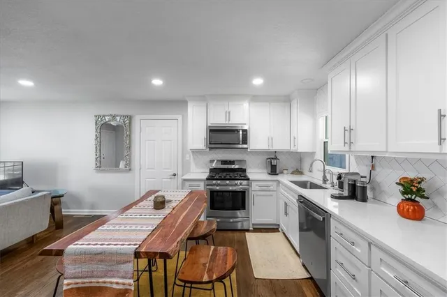 $265,000 | 13508 Belmead Avenue, Grandview, MO 64030