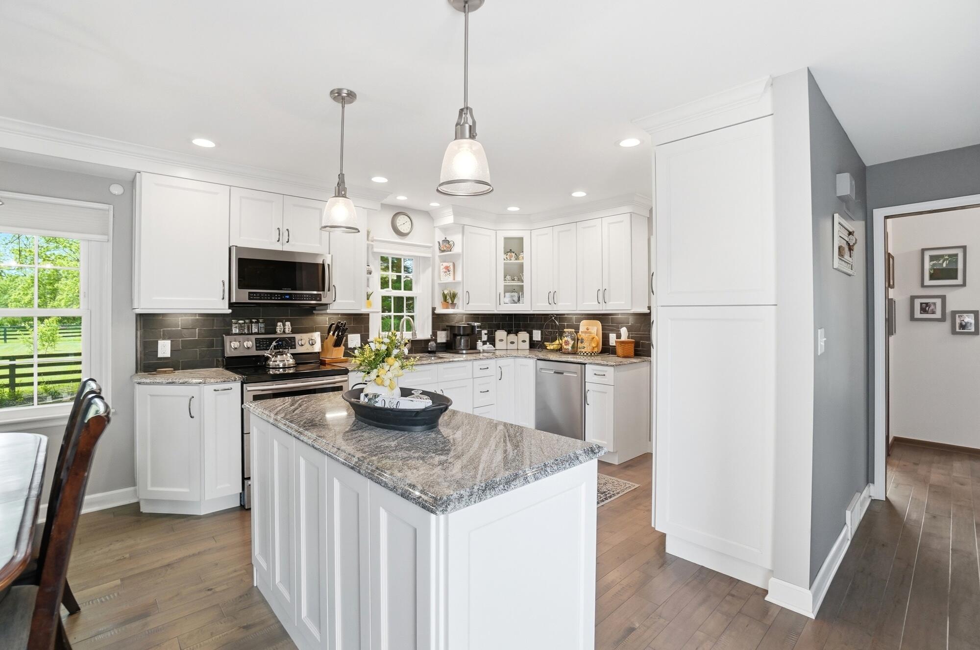 6075 Alkire Road Galloway, OH 43119 - Photo 14 of 85 Kitchen