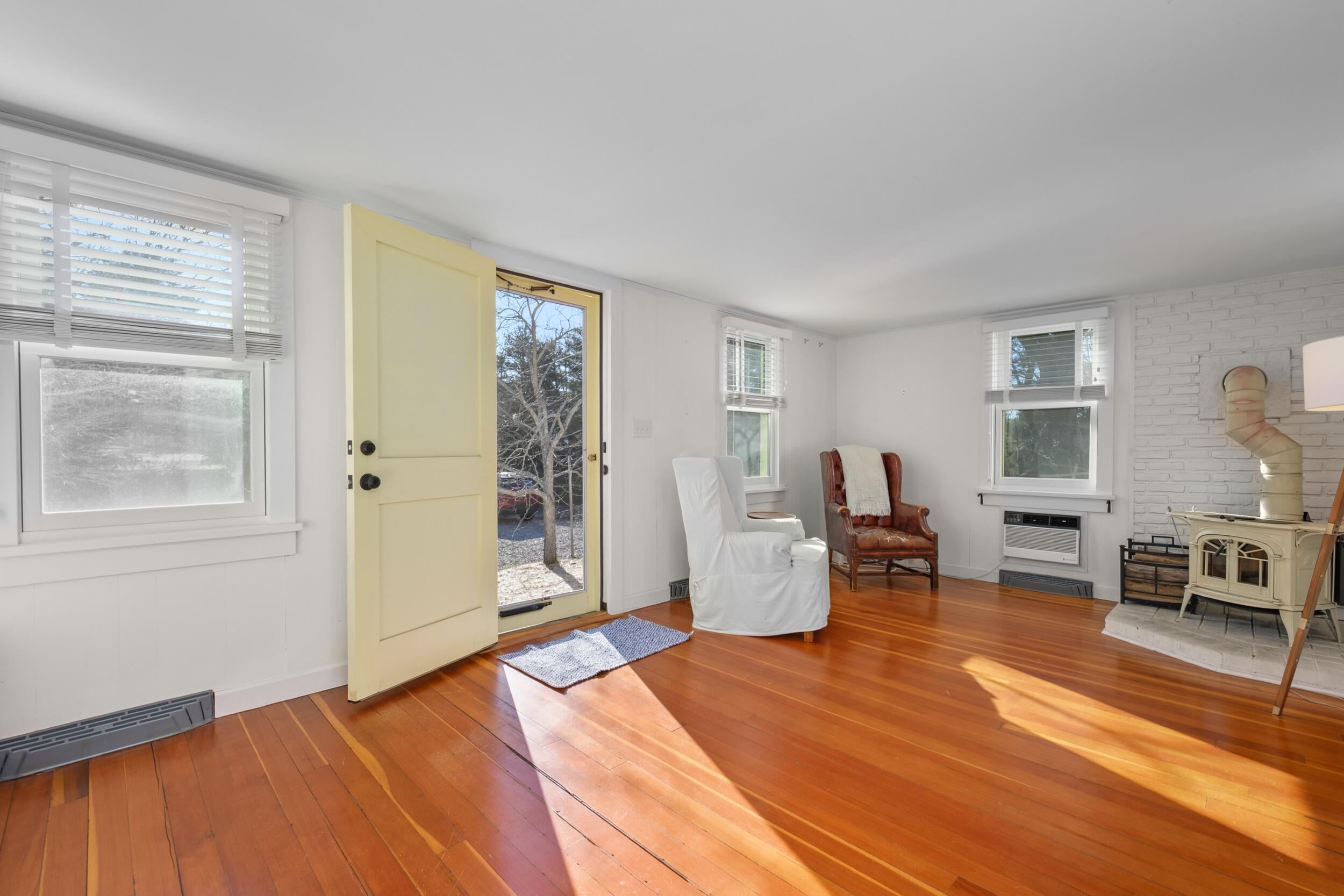 13 Whitmanville Road Truro, MA 02666 - Photo 7 of 65 DSC_9184