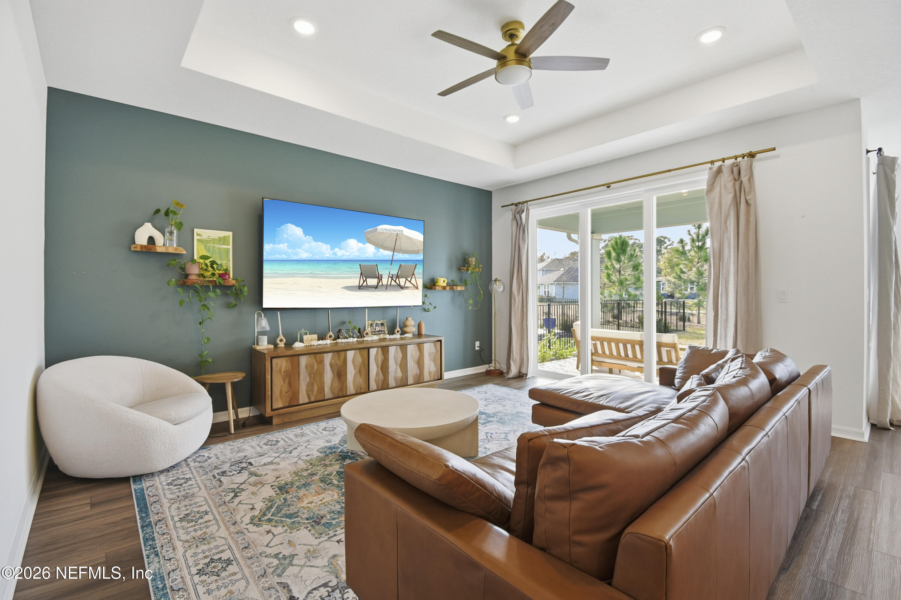 86 Shell Crk Court St. Augustine, FL 32086 - Photo 5 of 39 Living Room