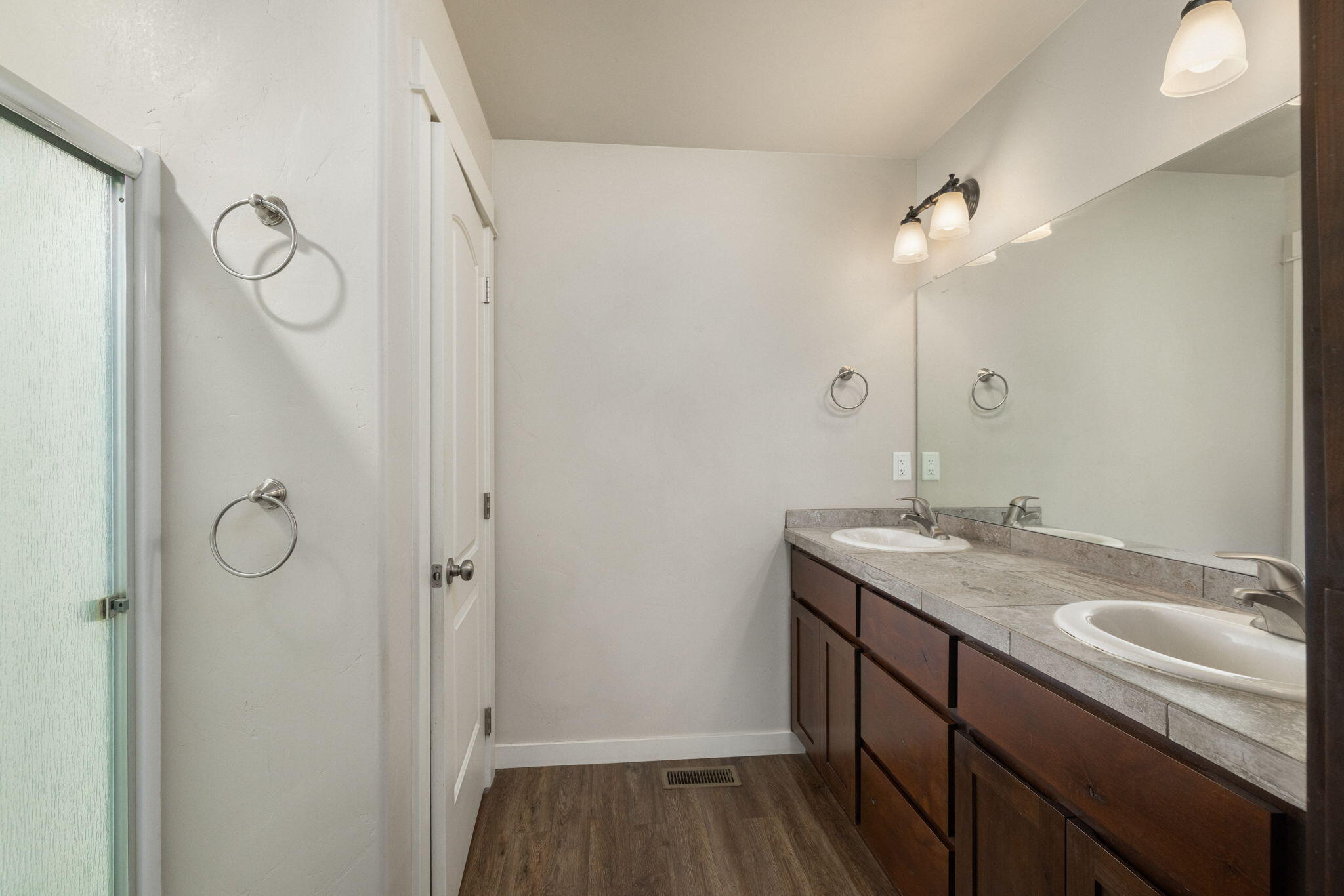 21189 Capella Place Bend, OR 97702 - Photo 20 of 31