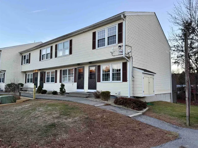 $219,000 | 792 Court Street, Unit A, Keene, NH 03431