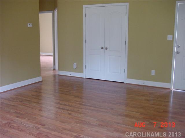422 Carlyle Road Troutman, NC 28166 - Photo 5 of 9 Gallery Image 5