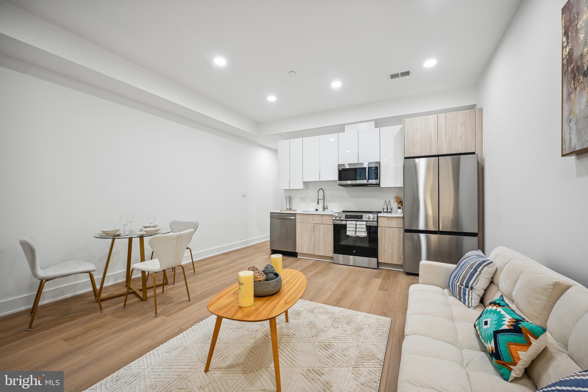 1440 Harvard Street Northwest, Unit 5 Washington, DC 20009 - Photo 3 of 17 Gallery Image 3