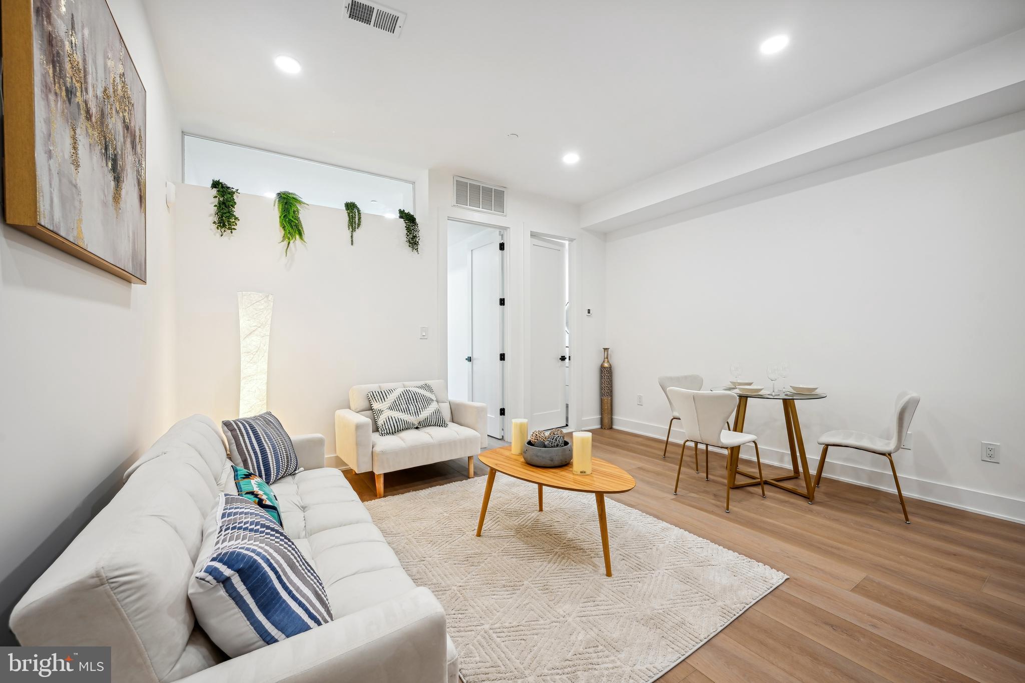 1440 Harvard Street Northwest, Unit 5 Washington, DC 20009 - Photo 6 of 17 Gallery Image 6