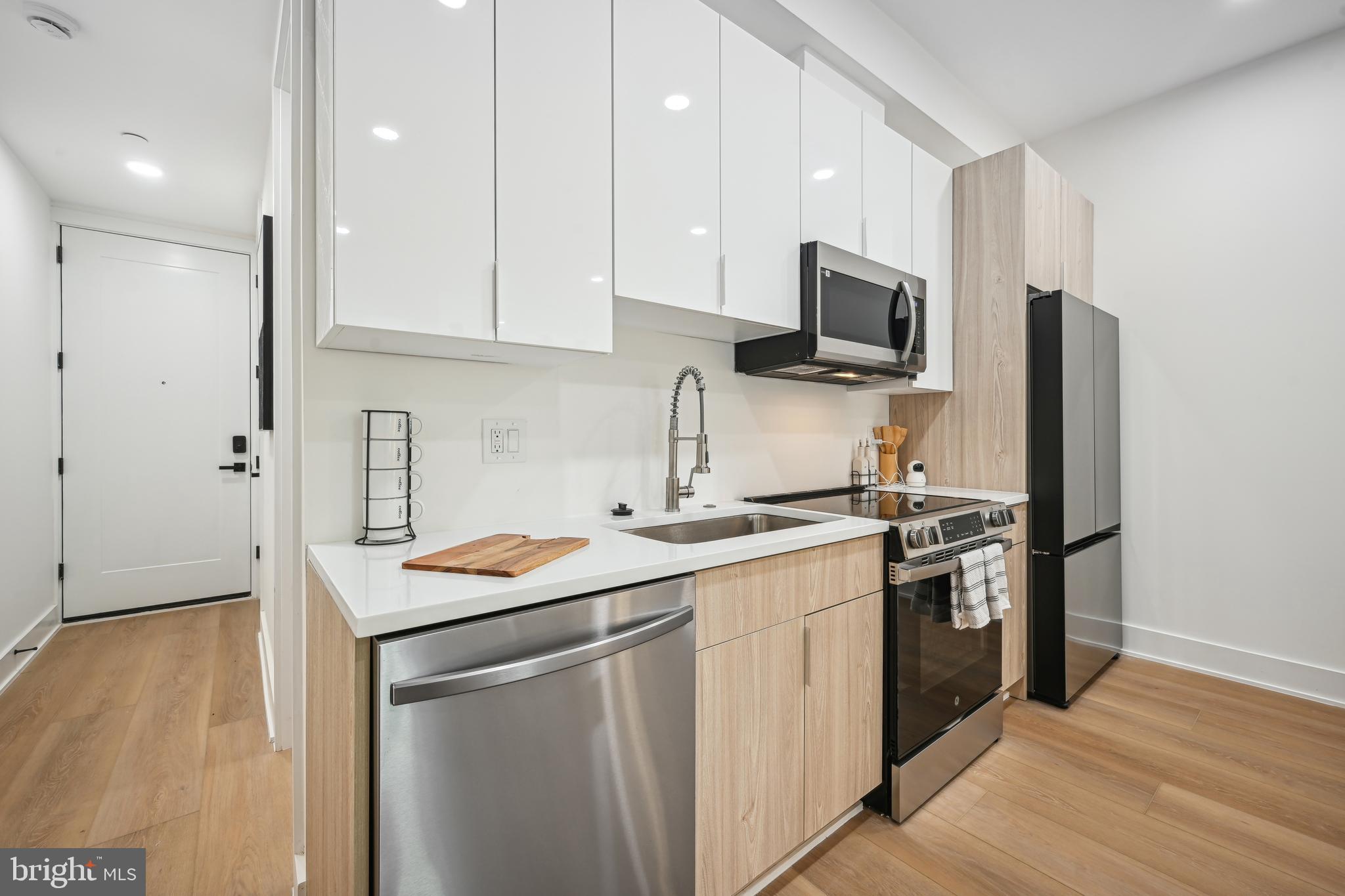 1440 Harvard Street Northwest, Unit 5 Washington, DC 20009 - Photo 8 of 17 Gallery Image 8