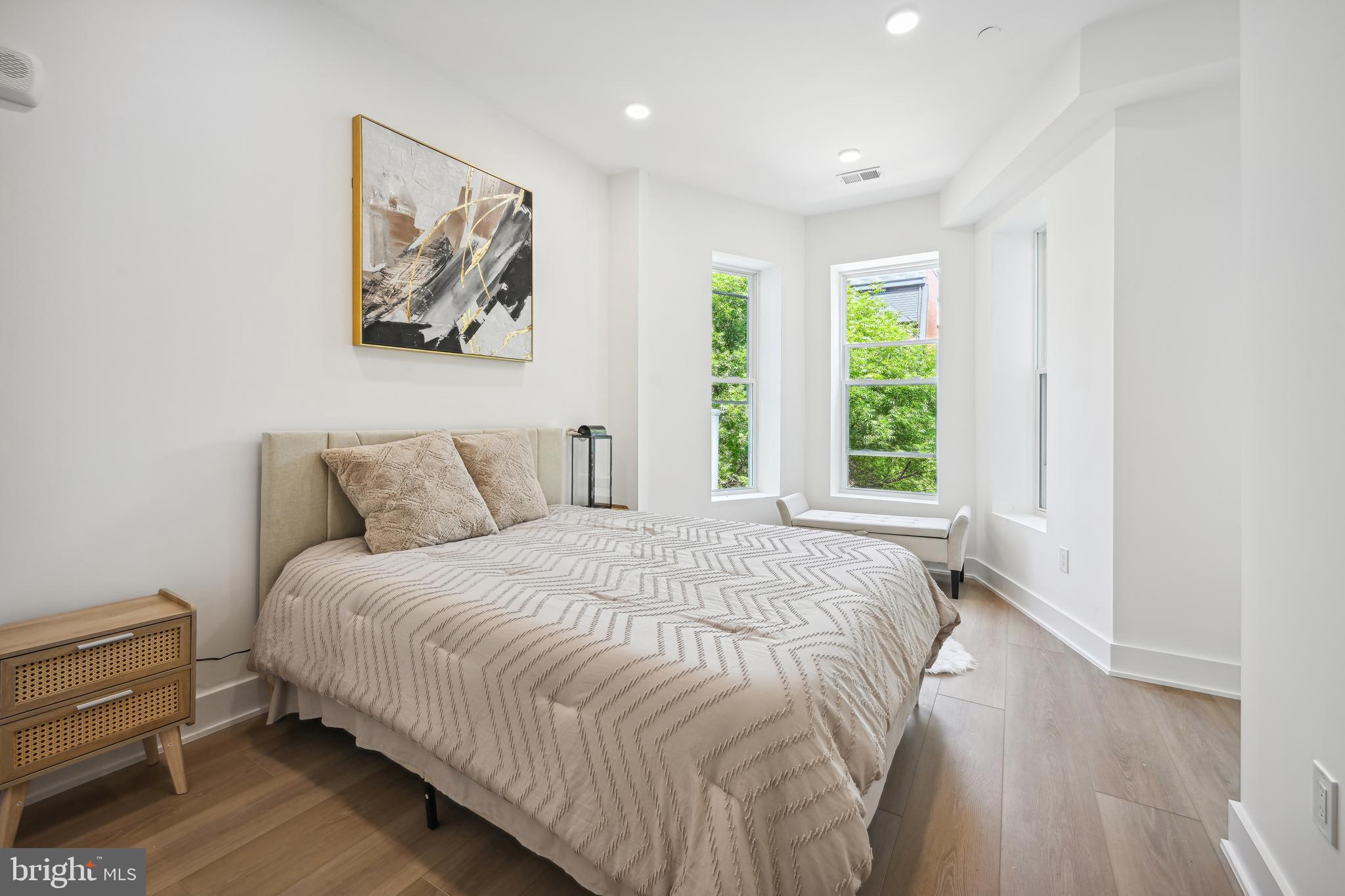 1440 Harvard Street Northwest, Unit 5 Washington, DC 20009 - Photo 10 of 17 Gallery Image 10