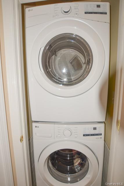 26 St Pauls Place New Rochelle, NY 10801 - Photo 15 of 16 a close up view of a washer and dryer