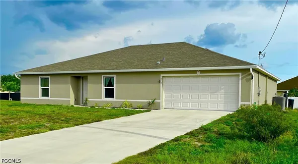 $319,900 | 1818 Northeast 21st Street, Cape Coral, FL 33909