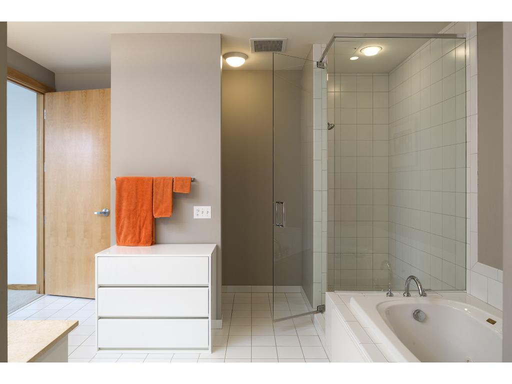 600 South 2nd Street, Unit S602 Minneapolis, MN 55401 - Photo 15 of 24