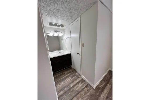 $980 | 4206 Avenue A, Unit 211, Austin, TX 78751