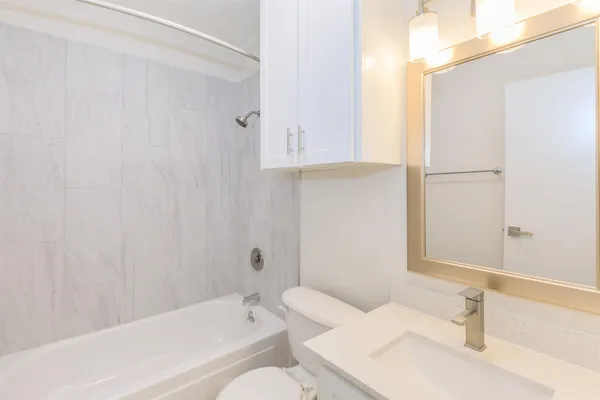 $799 | 4200 Avenue A, Unit 208, Austin, TX 78751