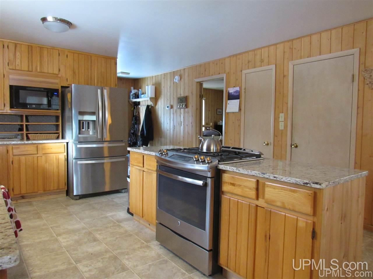 536 Cardinal Red Road Michigamme, MI 49861 - Photo 24 of 49