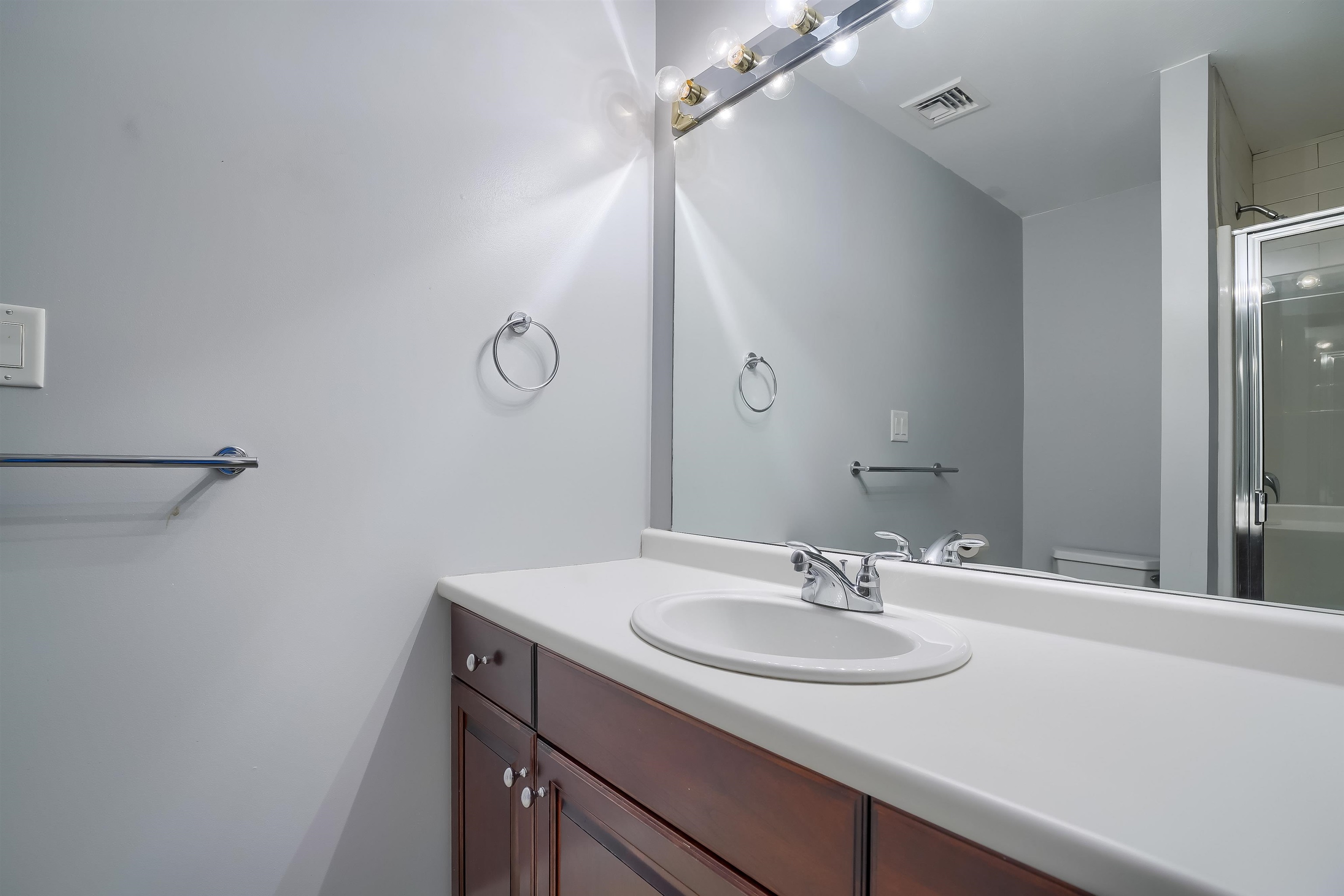 106 Mountain Village Road Windham, NH 03087 - Photo 20 of 26 Gallery Image 20