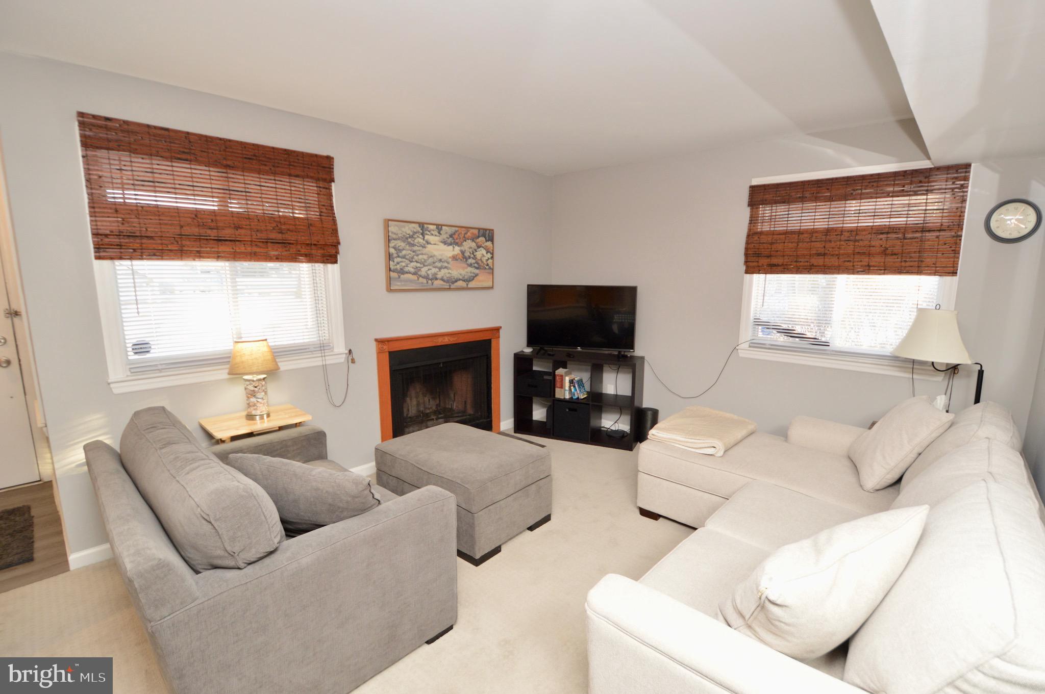 4607 Daniel Lane Voorhees, NJ 08043 - Photo 3 of 12