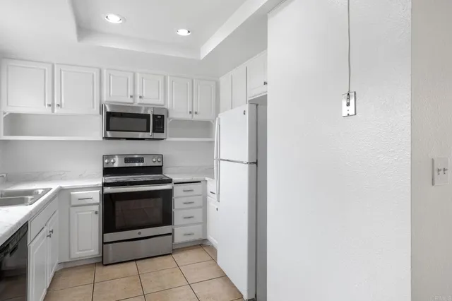 $465,000 | 3458 Los Mochis Way, Oceanside, CA 92056