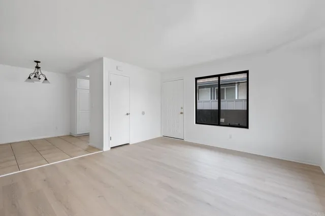 $465,000 | 3458 Los Mochis Way, Oceanside, CA 92056