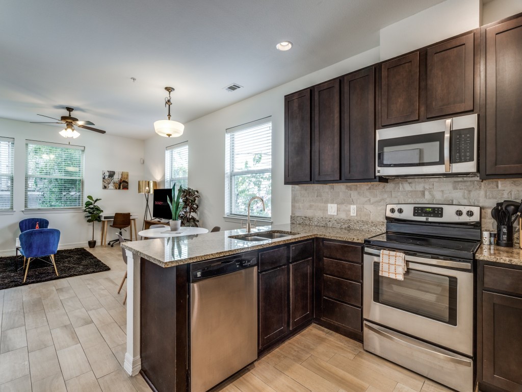 501 West 30th Street, Unit 8 Austin, TX 78705 - Photo 1 of 1