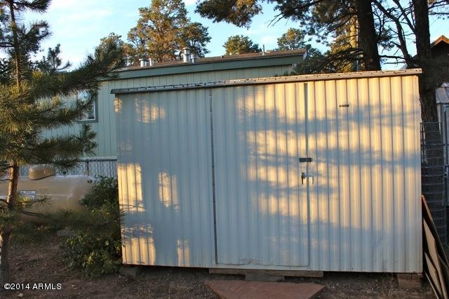 3575 Quail Run Overgaard, AZ 85933 - Photo 9 of 16 Shed