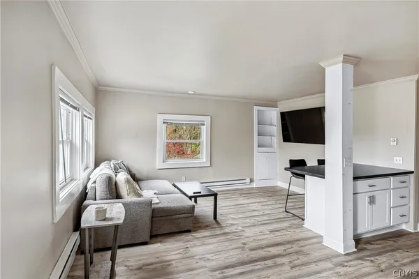 $2,700 | 40 Lakeview Circle, Unit 1, Skaneateles, NY 13152