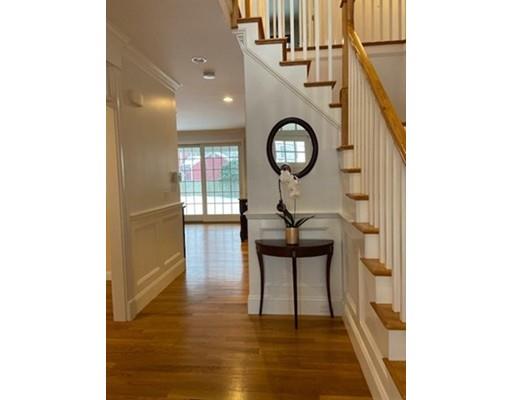 375 Hillcrest Road Needham, MA 02492 - Photo 4 of 32 Gallery Image 4