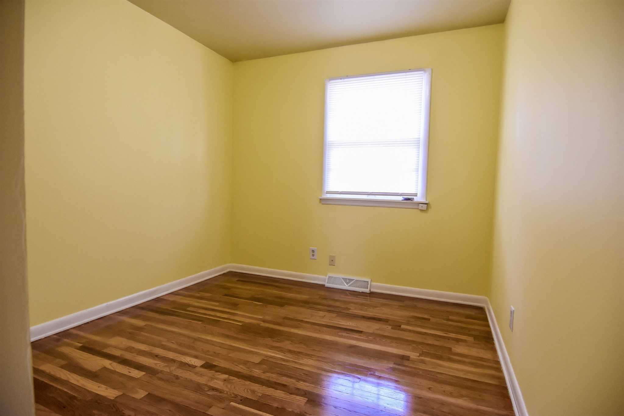 5700 Winston Road Evansville, IN 47710 - Photo 10 of 24 Gallery Image 10