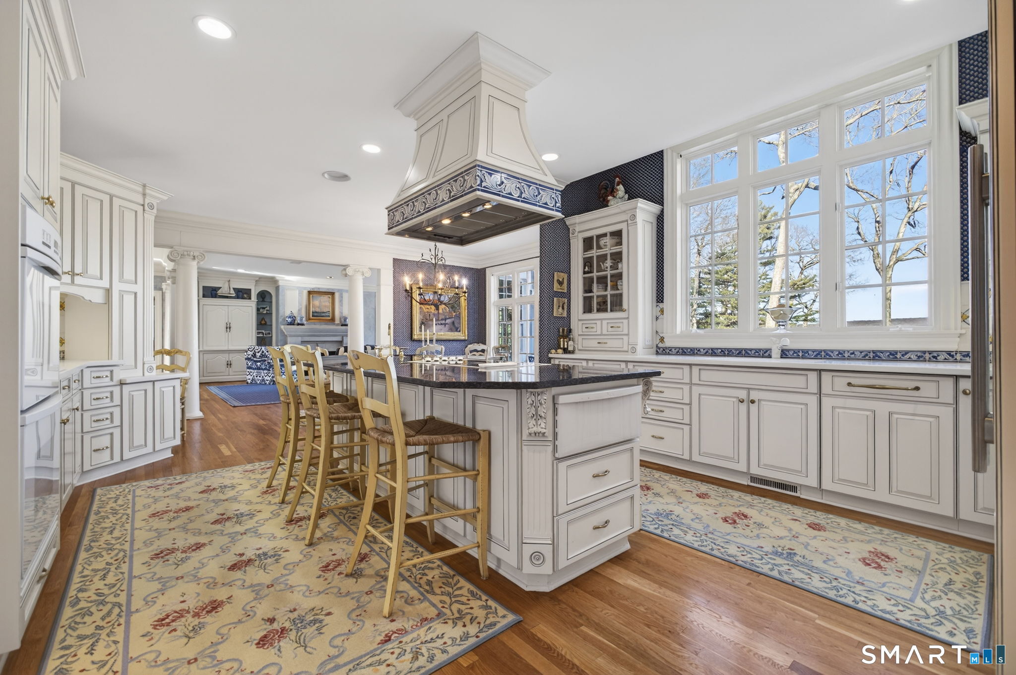 11 River Edge Road Old Saybrook, CT 06475 - Photo 9 of 37 Beautiful eat-in Kithcen