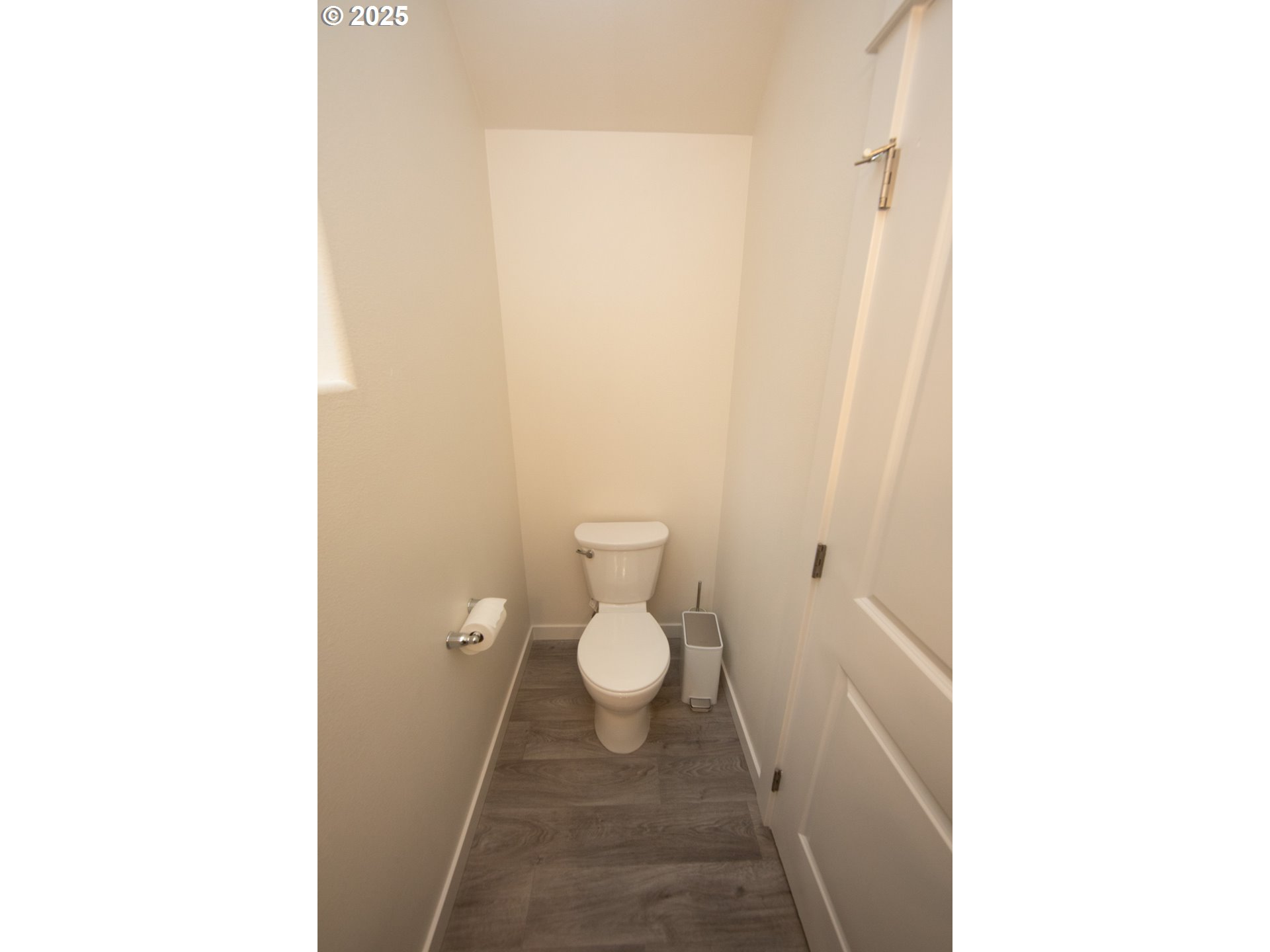 83606 Clear Lake Road Florence, OR 97439 - Photo 16 of 48 Bathroom