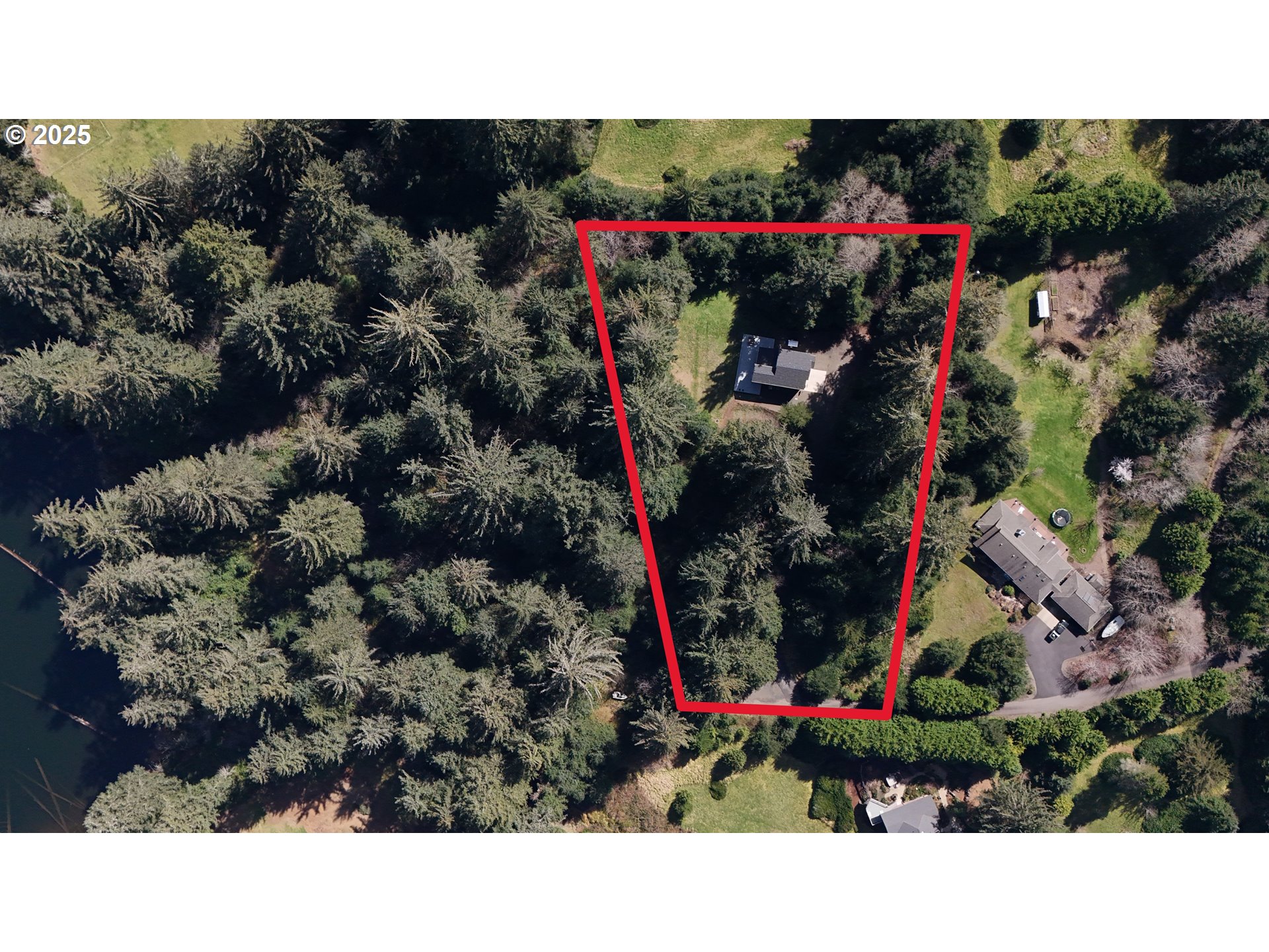 83606 Clear Lake Road Florence, OR 97439 - Photo 46 of 48