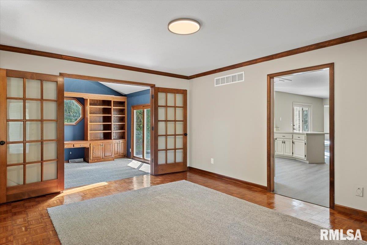 700 Country Meadows Drive Springfield, IL 62702 - Photo 11 of 53