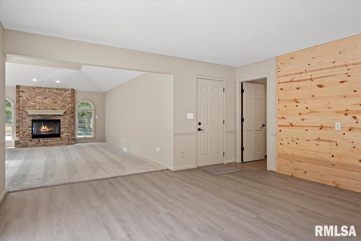 700 Country Meadows Drive Springfield, IL 62702 - Photo 23 of 53