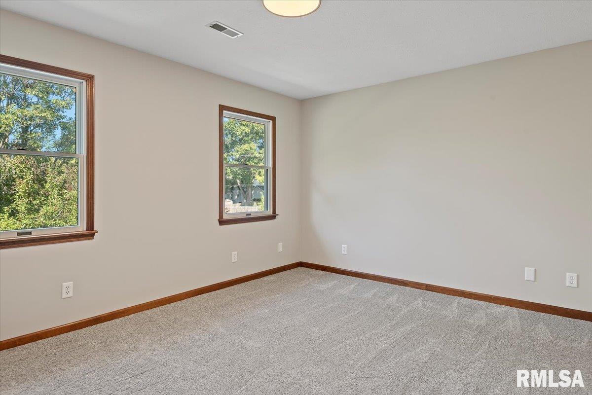 700 Country Meadows Drive Springfield, IL 62702 - Photo 33 of 53