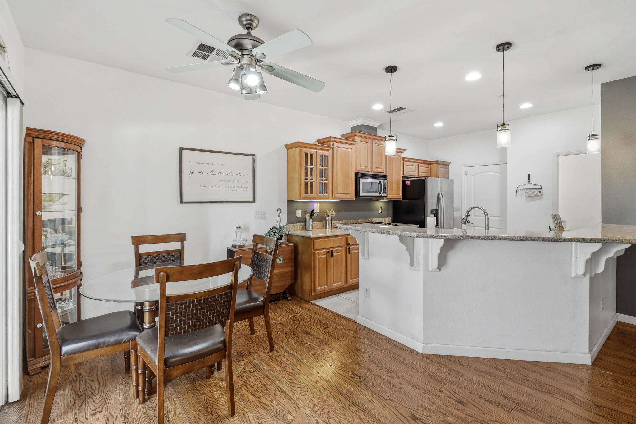 3144 Niklaus Path Redding, CA 96002 - Photo 14 of 24 22-web-or-mls-06 (2)-2