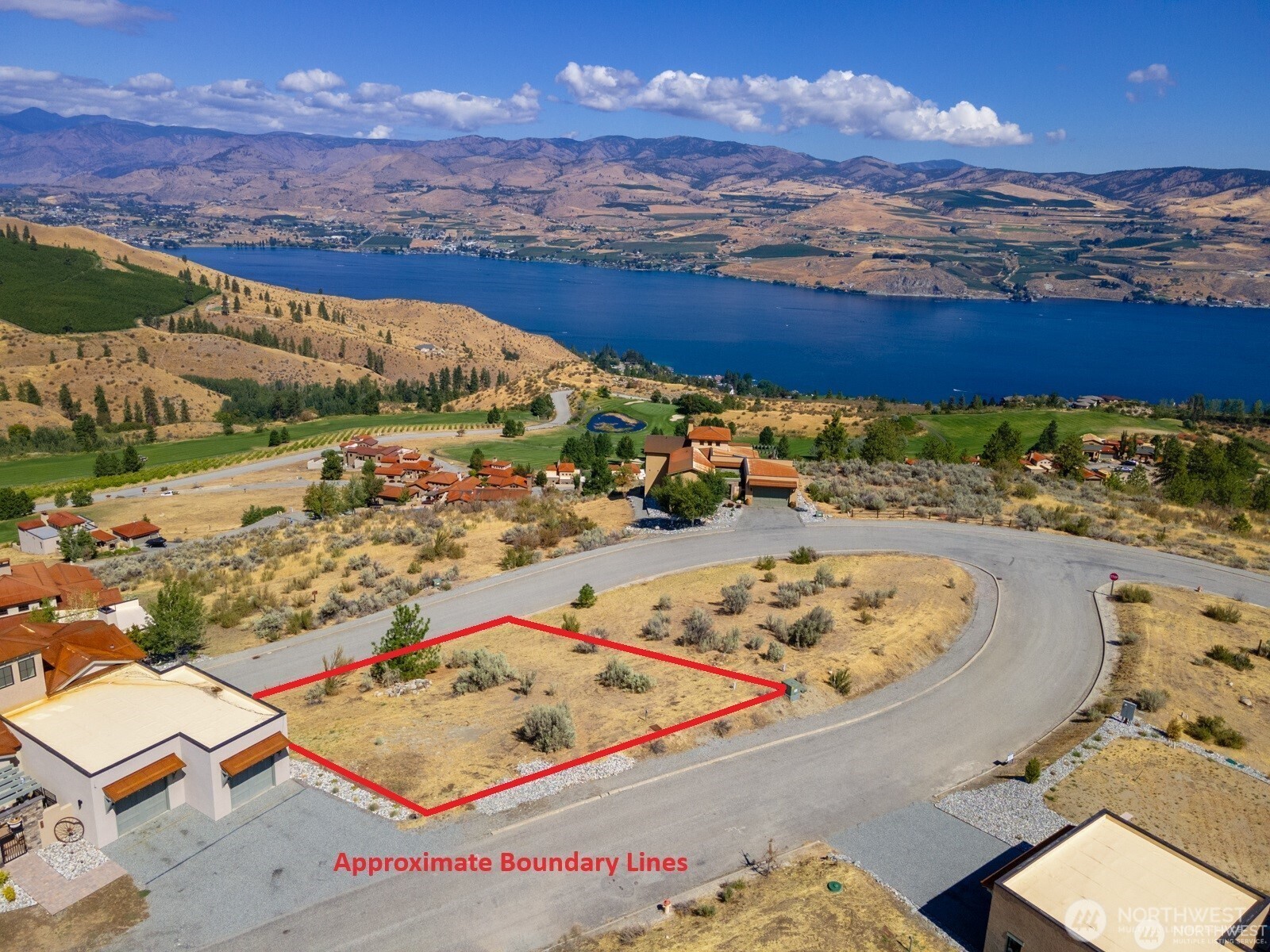 373 Sabio Way Chelan, WA 98816 - Photo 2 of 13
